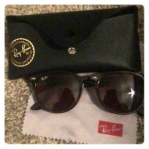 Ray-ban universal sunglasses